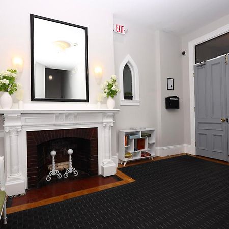 Cozy & Stylish Newbury Street Studio, #9 Boston Exterior photo